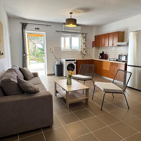 Kalamaki Plaza Apartments Dış mekan fotoğraf
