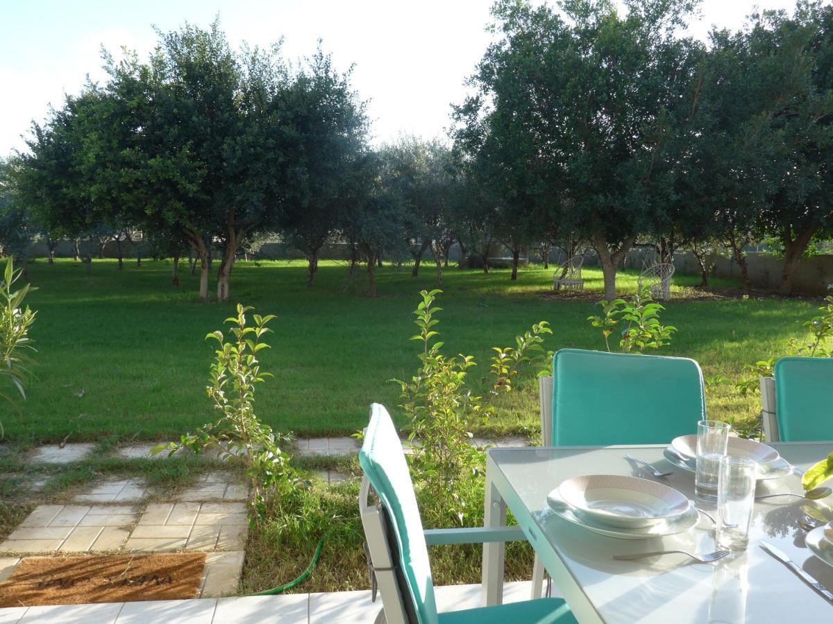 Kalamaki Plaza Apartments Dış mekan fotoğraf
