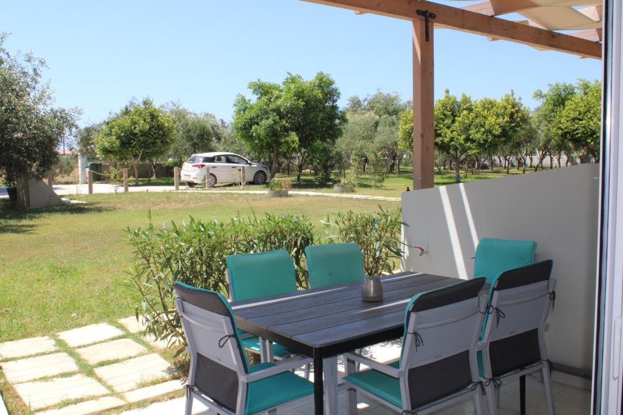 Kalamaki Plaza Apartments Dış mekan fotoğraf