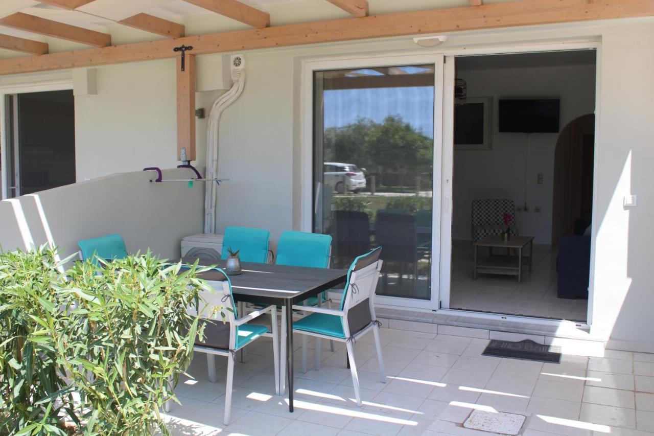 Kalamaki Plaza Apartments Dış mekan fotoğraf