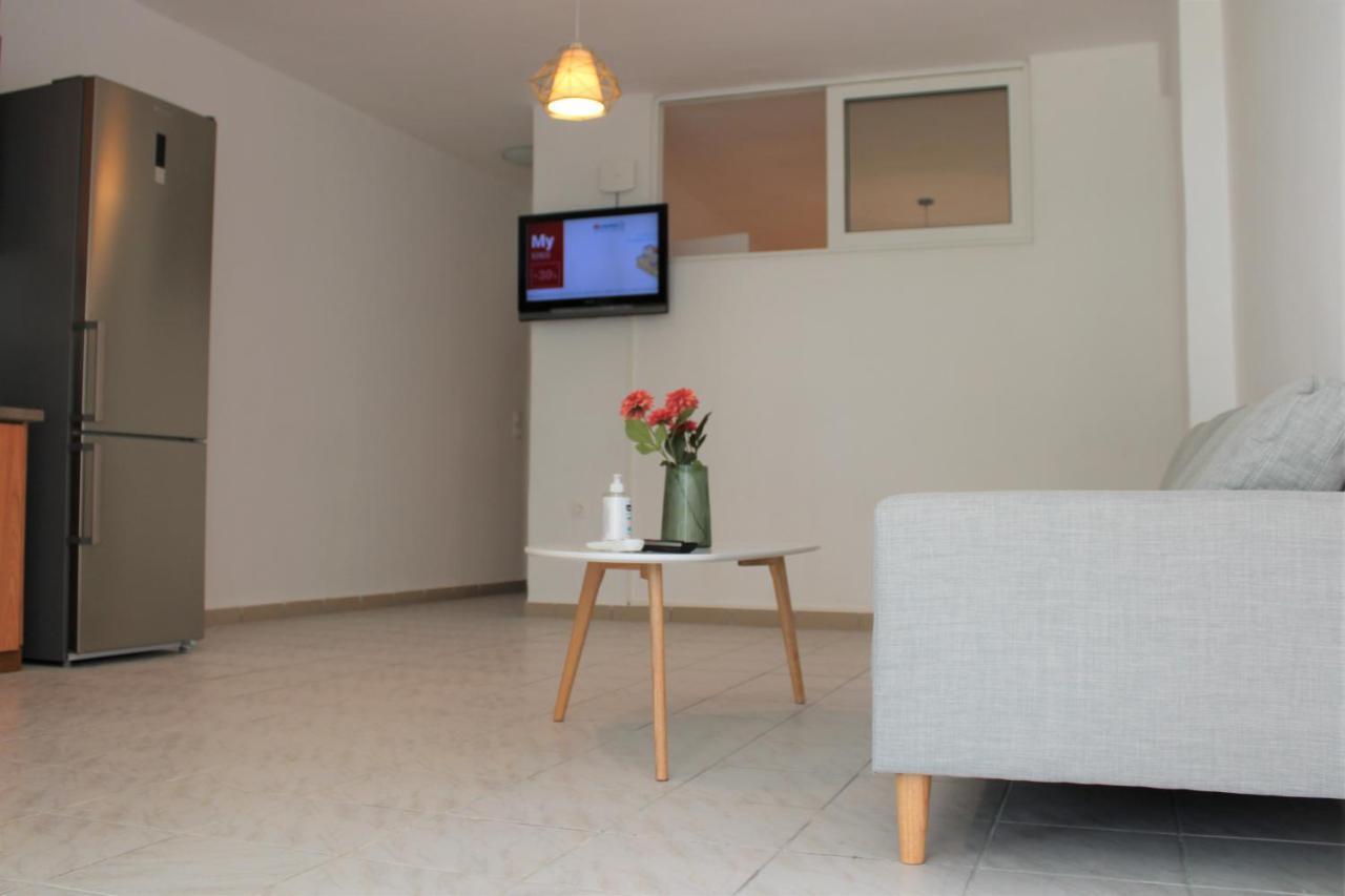 Kalamaki Plaza Apartments Dış mekan fotoğraf