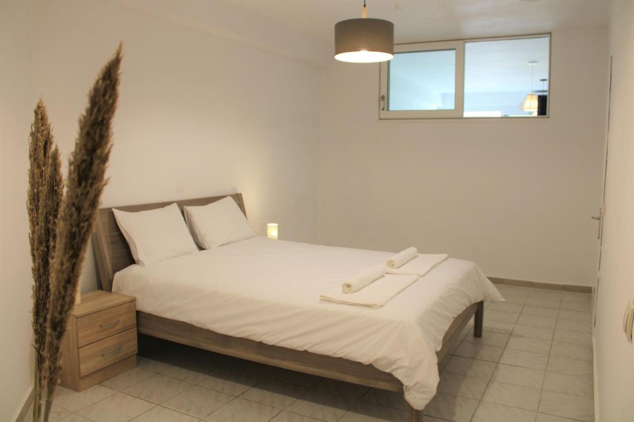 Kalamaki Plaza Apartments Dış mekan fotoğraf