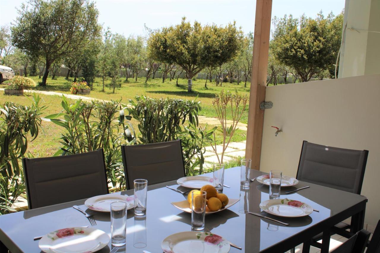 Kalamaki Plaza Apartments Dış mekan fotoğraf