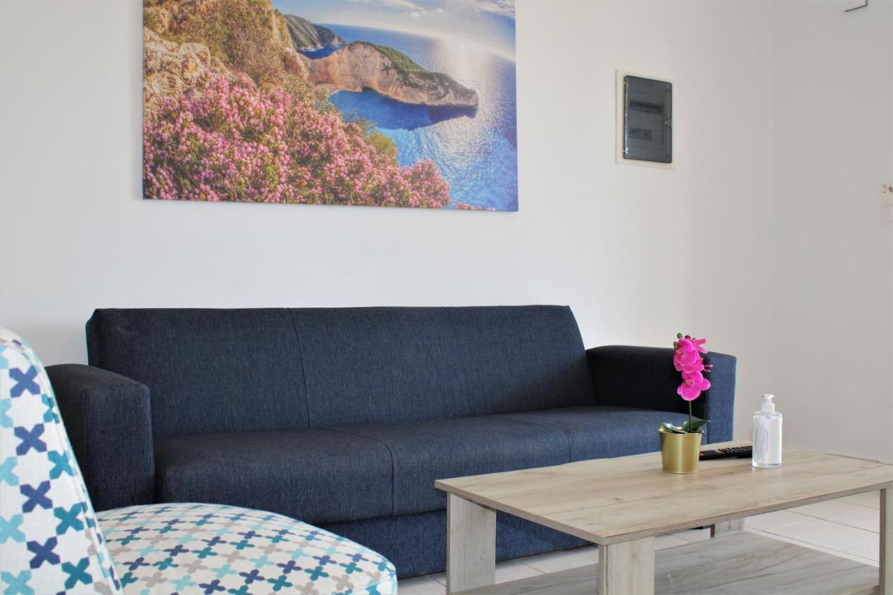 Kalamaki Plaza Apartments Dış mekan fotoğraf